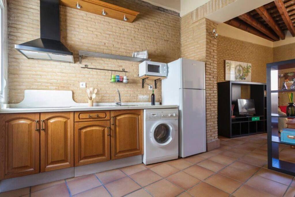 Precioso Apart - Localizacion Perfecta **Wifi - A/C** Seville Ngoại thất bức ảnh