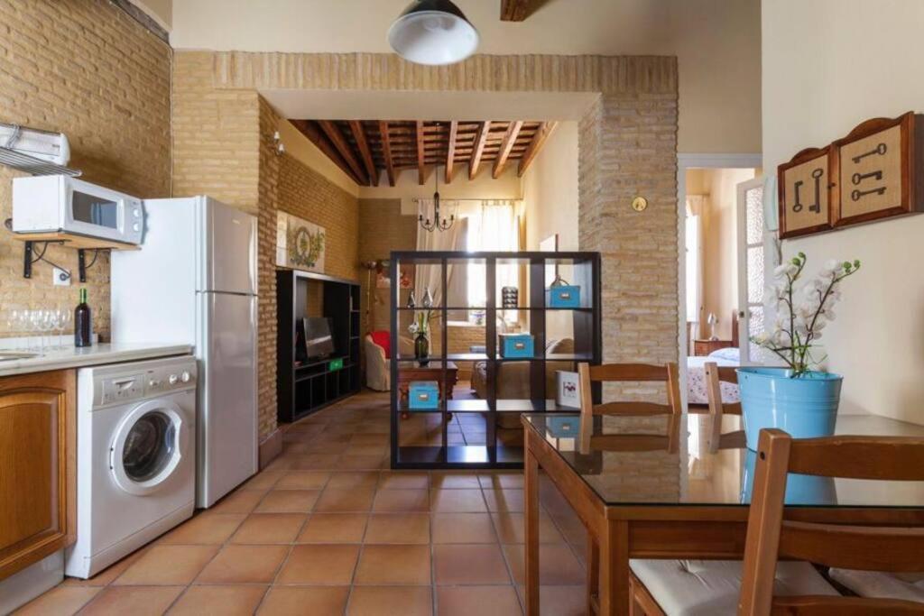 Precioso Apart - Localizacion Perfecta **Wifi - A/C** Seville Ngoại thất bức ảnh