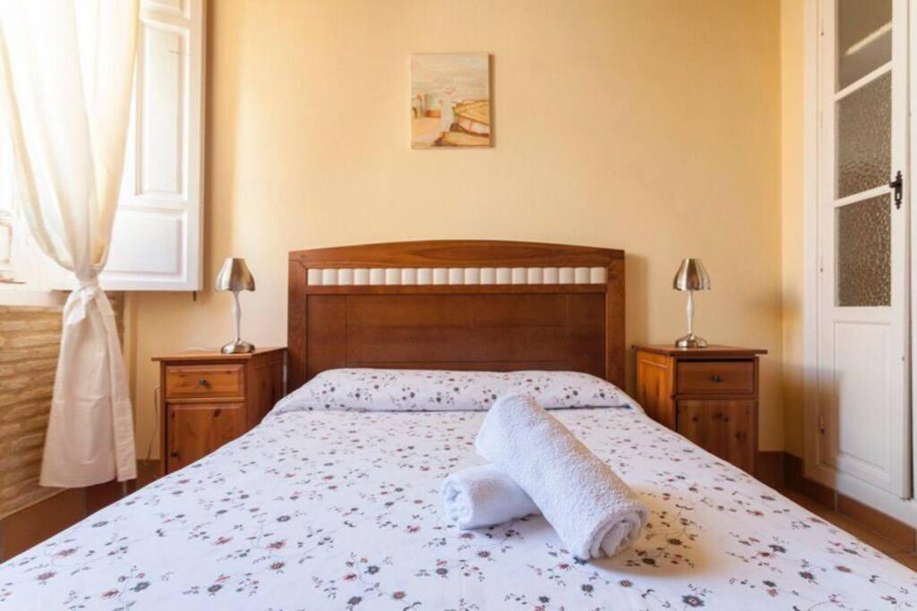 Precioso Apart - Localizacion Perfecta **Wifi - A/C** Seville Ngoại thất bức ảnh